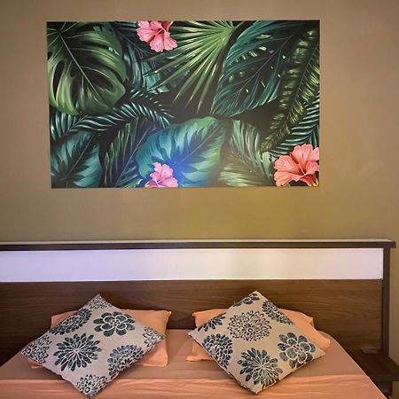 Hotel Royal Residency Plaine Magnien Zewnętrze zdjęcie
